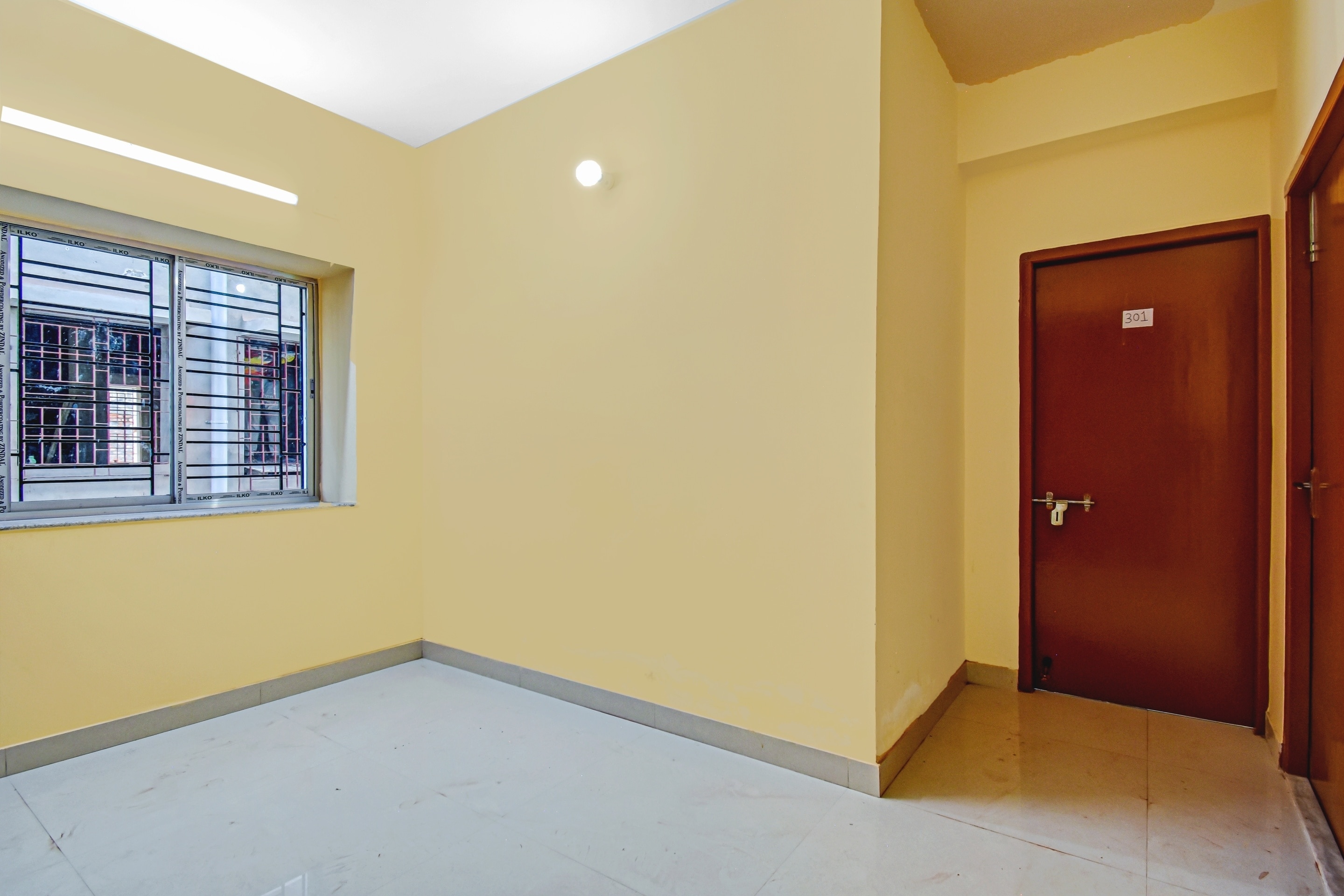 Super Hotel O Shree Residency - Tap to explore photos