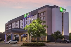 HOLIDAY INN EXPRESS & SUITES MISSISSAUGA-TORONTO SOUTHWEST, Perth