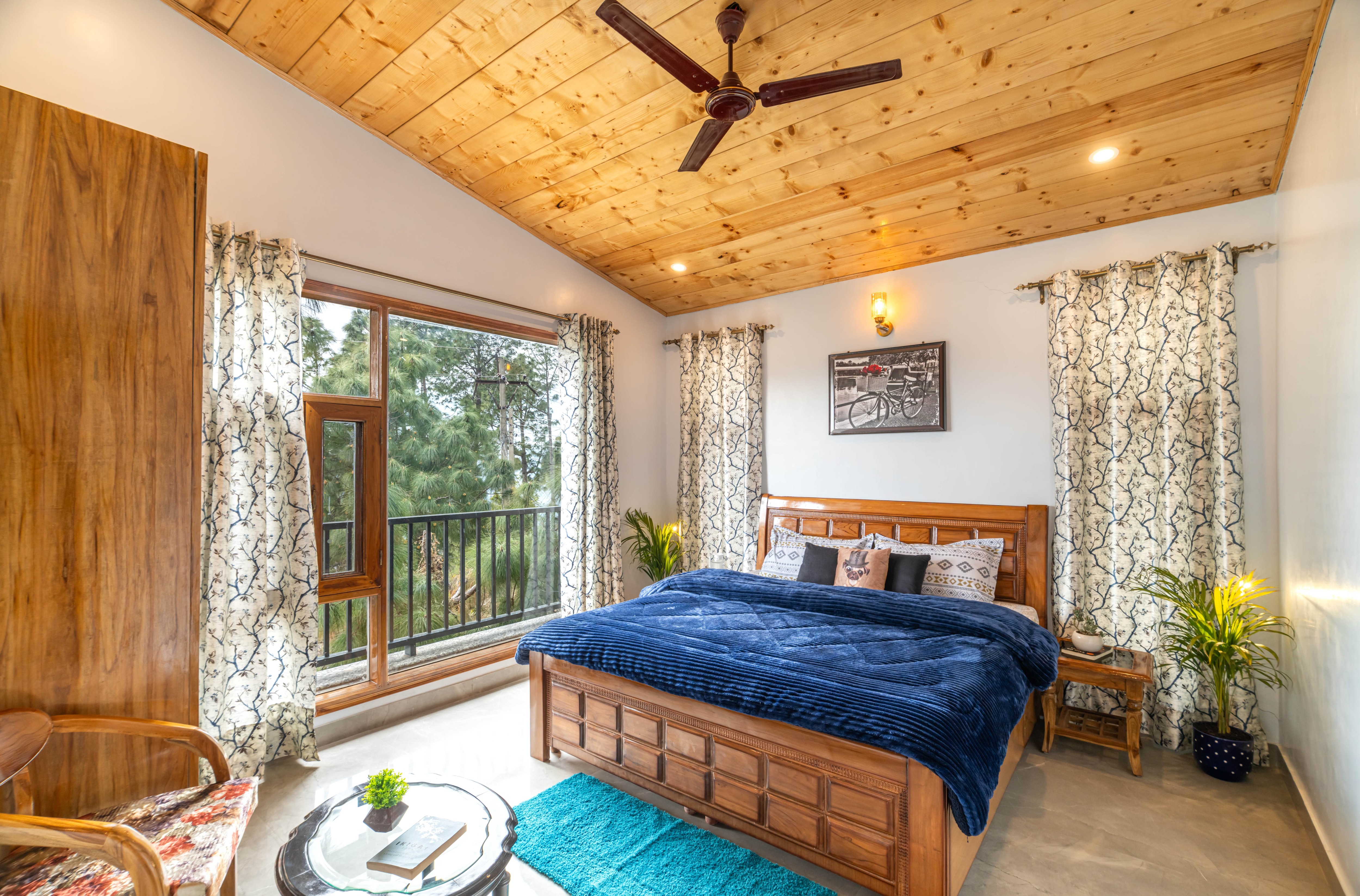 Scenic Villa near Kasauli | Luxe 3BHK Villa with WiFi, Cook, TV - Tap to explore photos