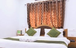 Deluxe AC Room