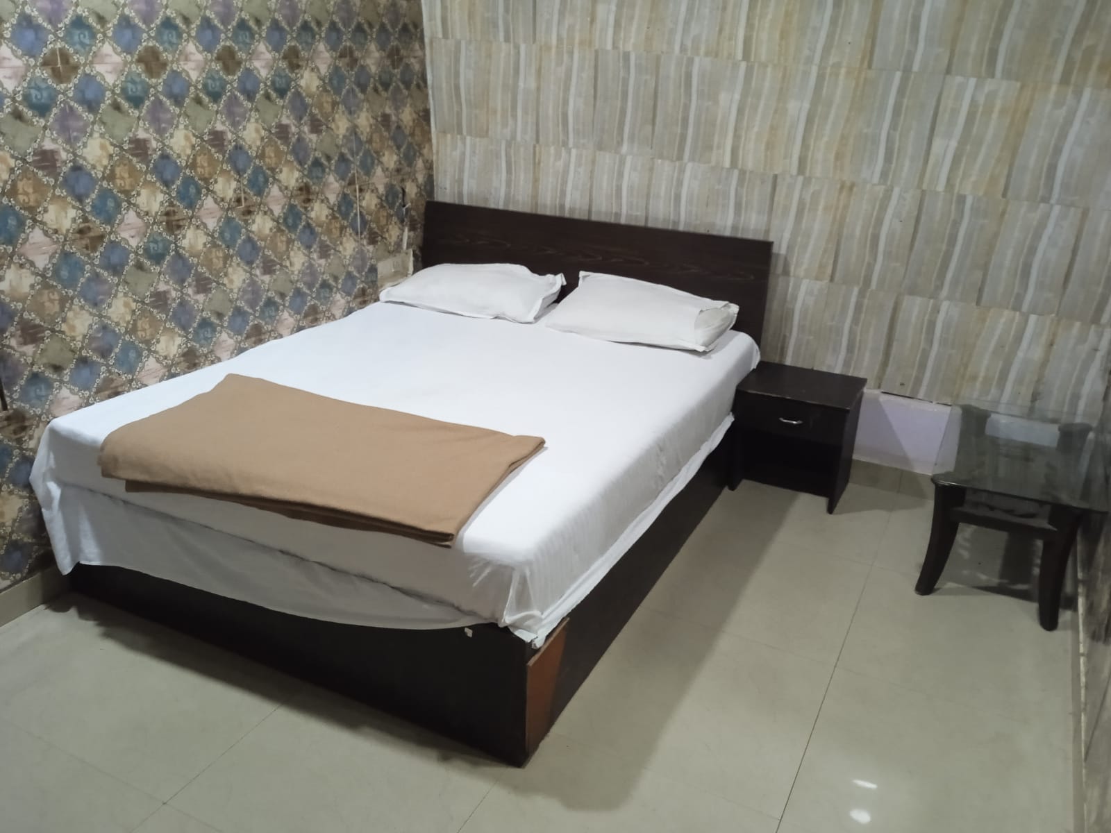 HOTEL MAJESTY PALACE, Mumbai