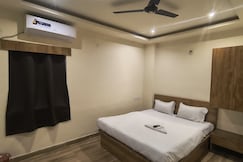 Hotel O COZY STAY GUEST HOUSE, Raypur