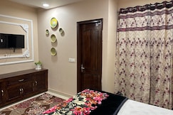 Hotel Woods villa, Bathinda