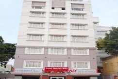 Hotel Golden Way, Vijaywada