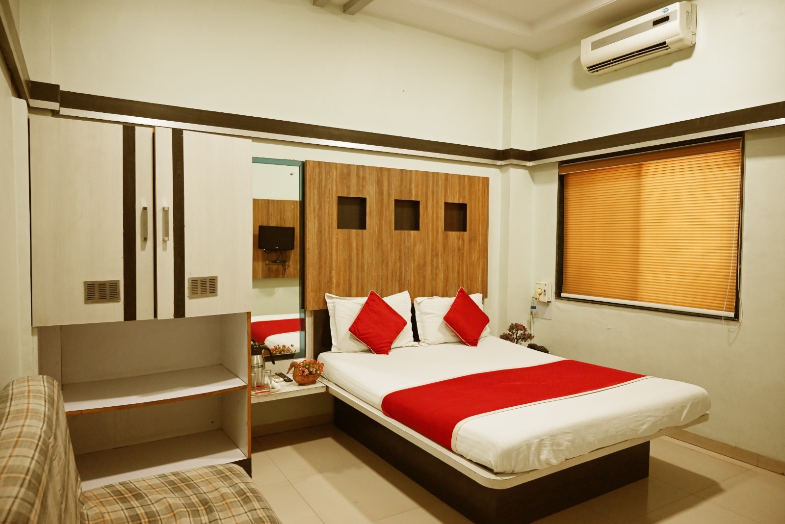 Double Bed AC Room 1