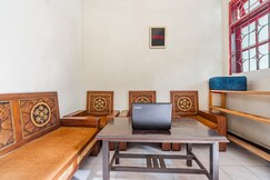 Hotel O Regina Homestay Syariah, Surabaya