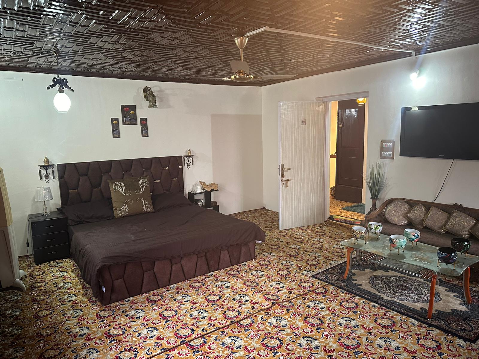 Nest- Entire 2BHK Apartment - Tap to explore photos