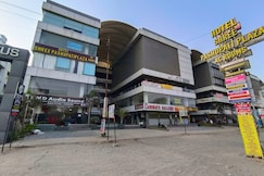 Hotel Shree Pashupati Plaza, Vadodara