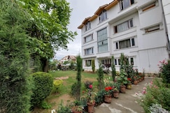 Rizk Inn Near Airport, Srinagar