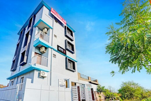 HOTEL O LOTUS INN