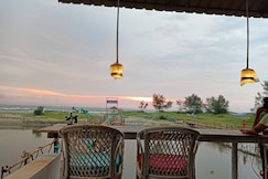 Chique Shanti Resort, Goa