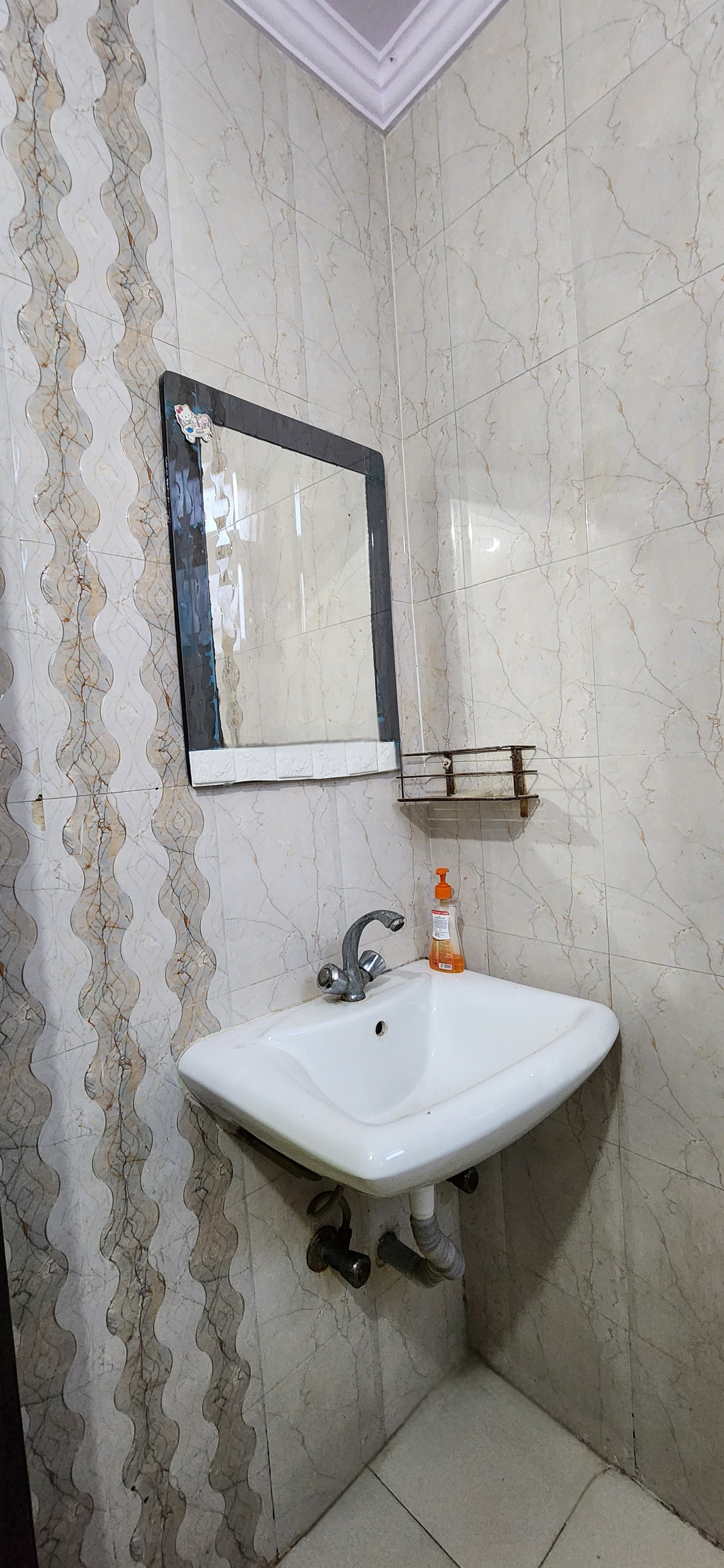 Serenity Homestay - Tap to explore photos