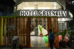 Hotel Green City, Nagpur