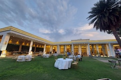 KINGSTON RESORT, Kanpur