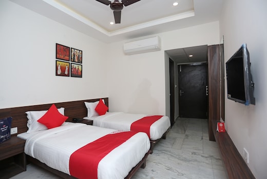 Super Hotel O Tulip Inn