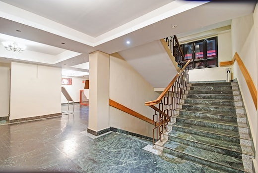 Townhouse Mansarovar Hotel