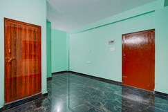Hotel O White Inn, Chennai