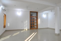 Hotel Kanako International, Bodhgaya
