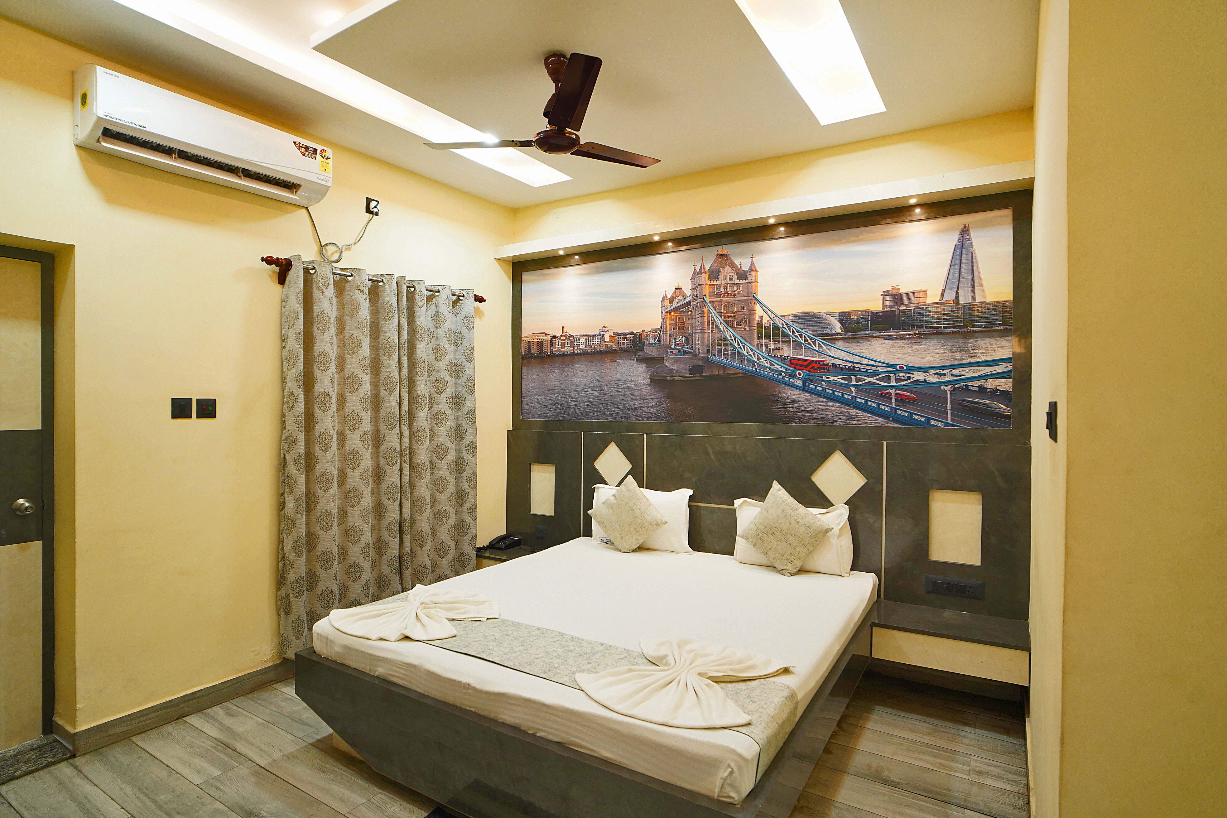 Resort Priya Jeet - Tap to explore photos