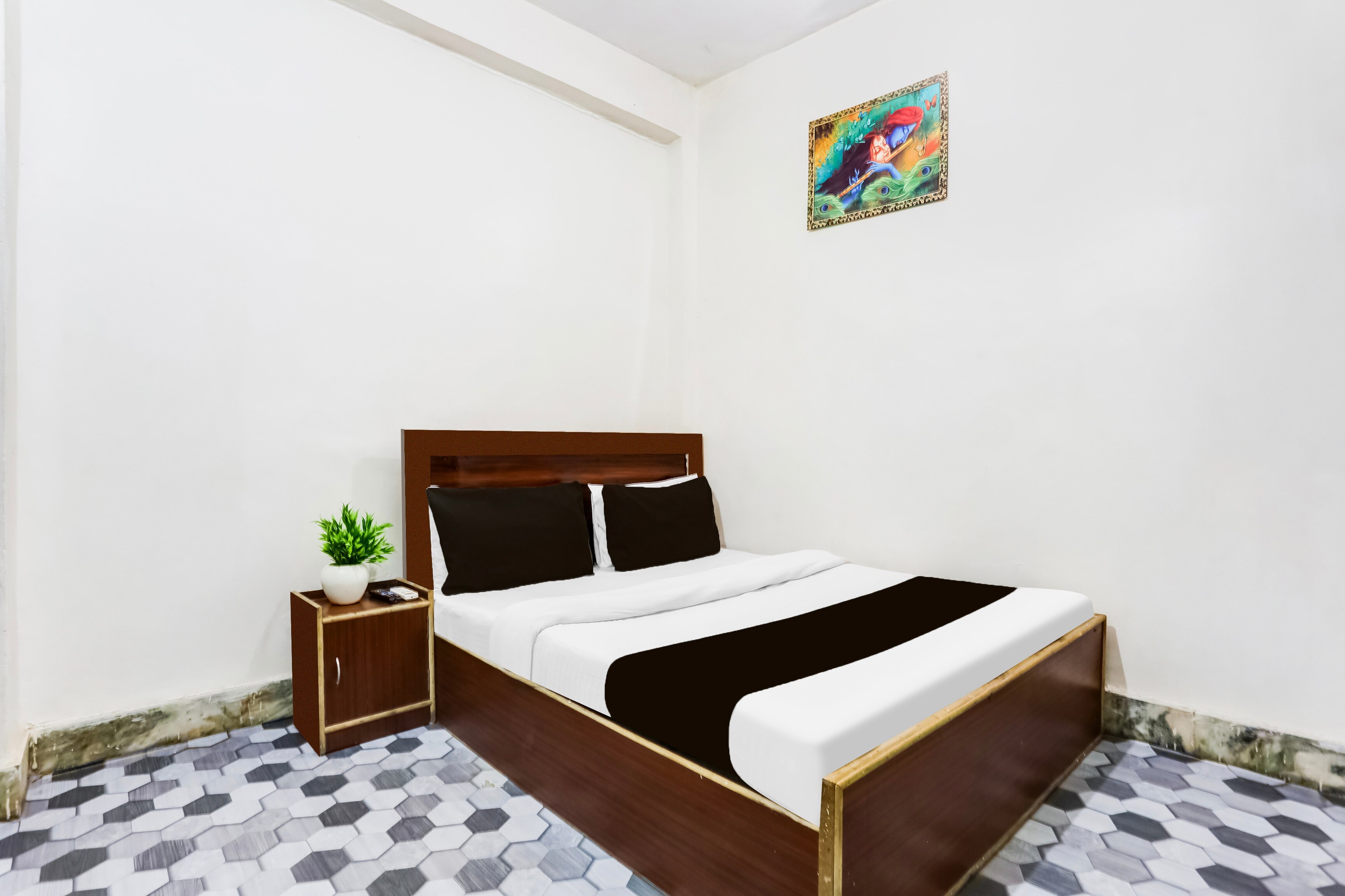 Super Hotel O Janam Bhumi - Tap to explore photos