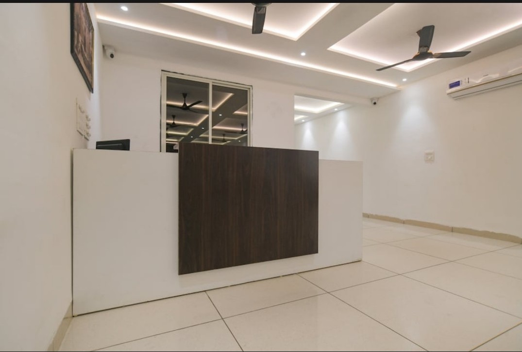 Hotel Rudraksh Inn Indore - Tap to explore photos