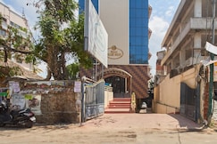 Hotel Blue Nest, Thiruvananthapuram