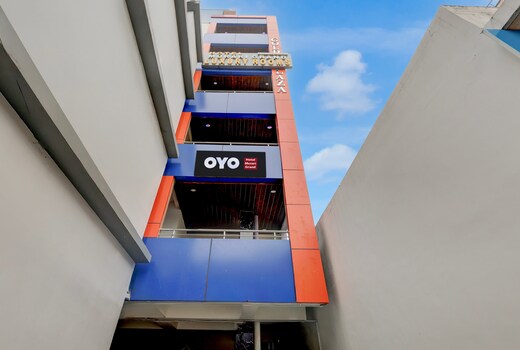 Hotel O by OYO Murari Grand