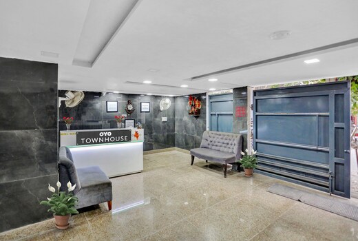 Super Capital O Hotel Moody Inn