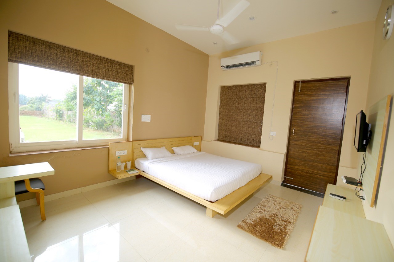 Kepler's Club Resort,Manesar - Tap to explore photos