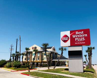 Best Western Plus Seawall Inn & Suites By The Beach - Tap to explore photos