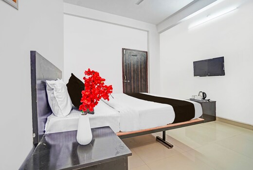 Hotel O Eternity Shivay