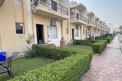 Riyansh stay, Vrindavan