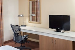 Hilton Garden Inn McAllen Airport, Matamoros