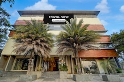 Townhouse Dindigul Rock Fort Formerly Ramora Grand, Dindigul