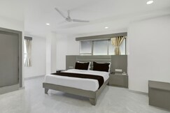 HOTEL ROYAL, Gandhinagar