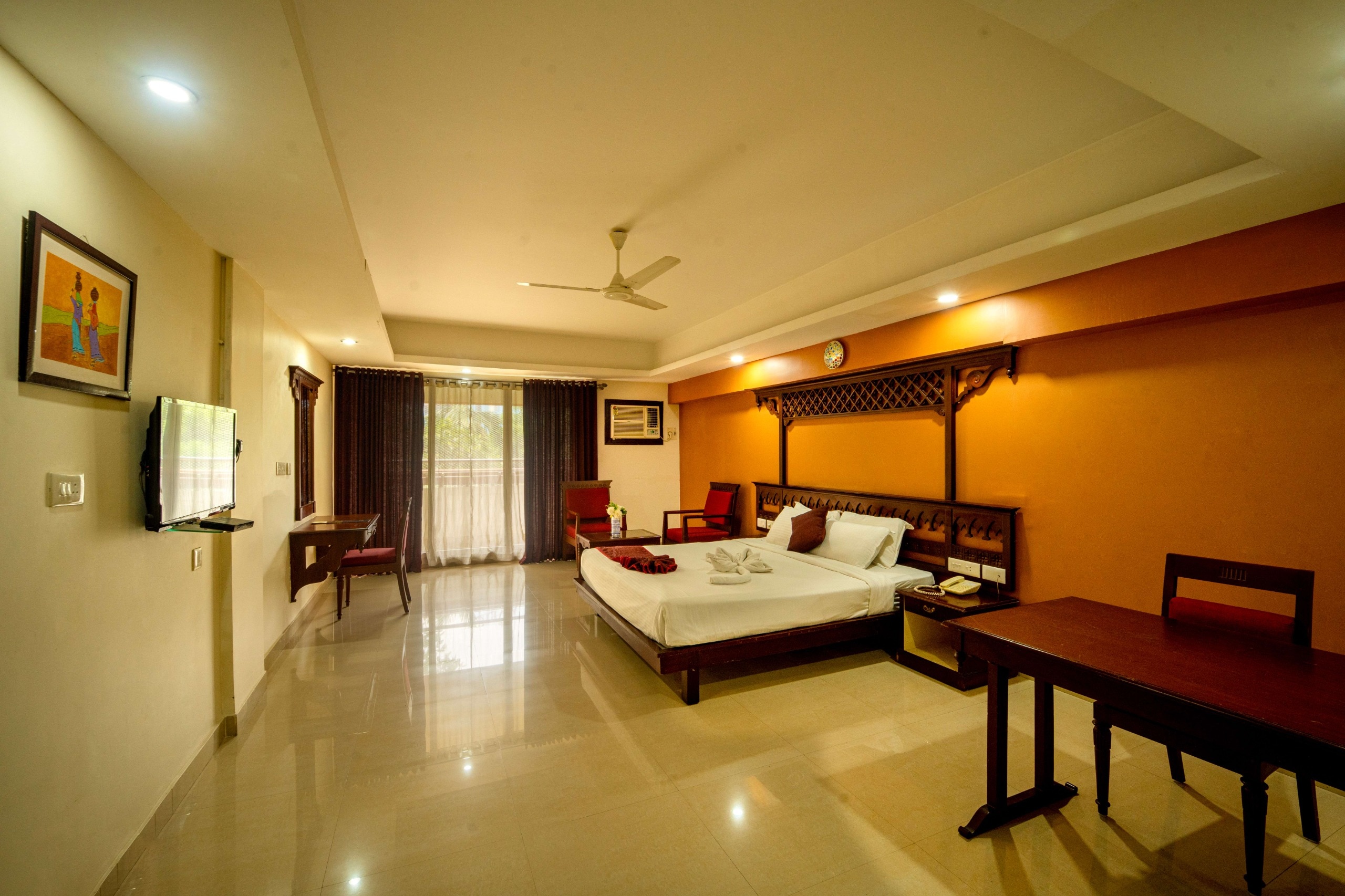 Haveli Backwater Resorts - Tap to explore photos