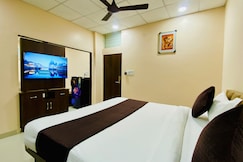 Stay10 B&M, Indore