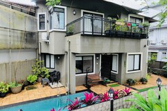 Zendenn 4 BHK Villa with pvt pool by Regara Stays, Lonavala