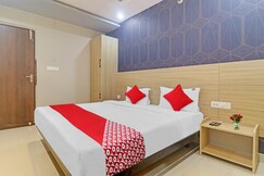 Hotel O The Botanica Grand, Hyderabad