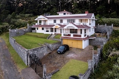 Peak Point Ooty Luxury Villa & Family Resort, Ooty