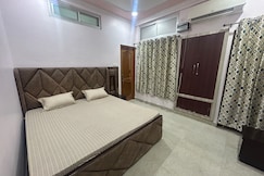 Peaceful stay near assi ghat with free Gym, Varanasi