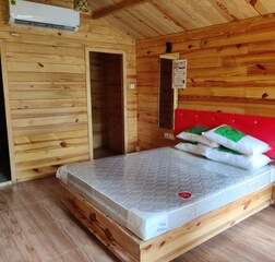 DELUX ROOM 1