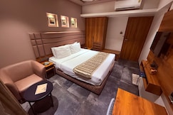 Hotel Varishtha, Navi Mumbai