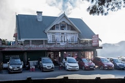 Blessed Home - Bed & Breakfast VL Darjeeling Toy Train Station, Darjeeling