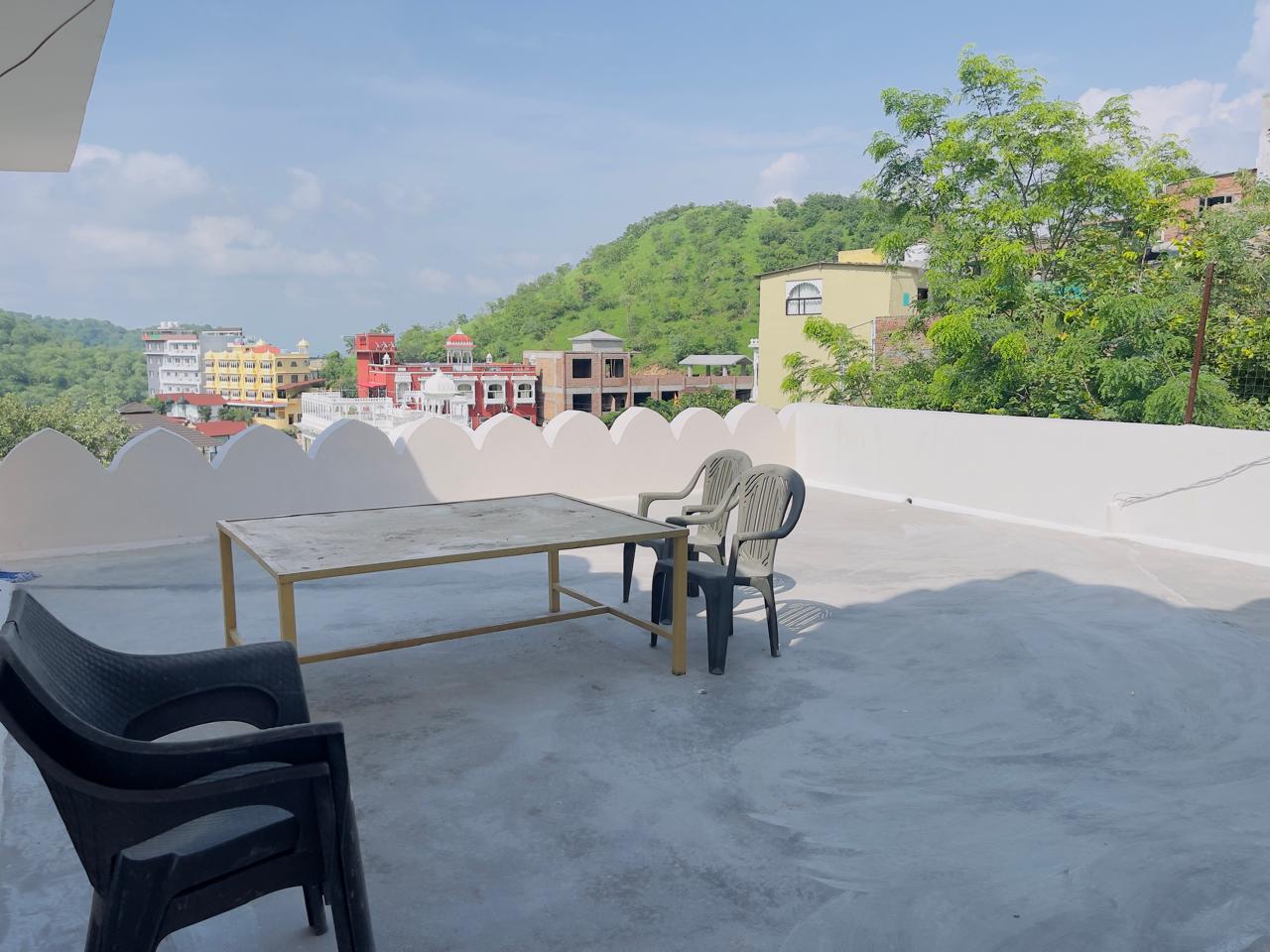 Rajwadi Stay