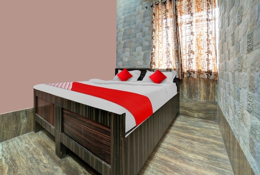 Super Hotel O Prakash Inn