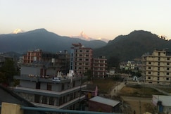 Hotel Deep Oasis, Pokhara