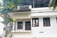 Experience a peaceful stay with beautiful view, Chalakudy