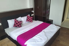 Hotel The Ladakh Residency, Kargil