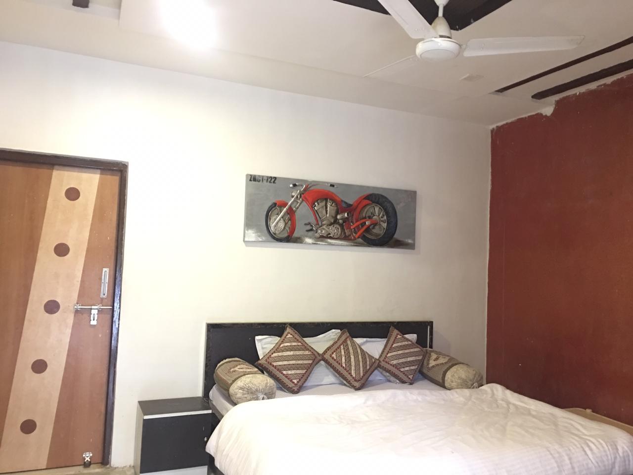 Khushvika Home Stay - Tap to explore photos